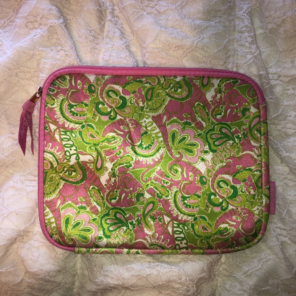 LILLY PULLIZER | 🦋 I pad/kindle/nook case!